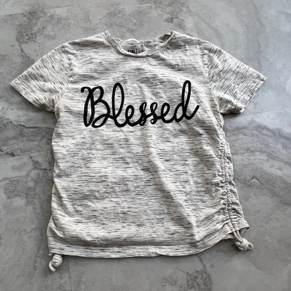 On‎ Fire Graphic Blessed Short Sleeve Shirt Womens Size Medium M Space Dye